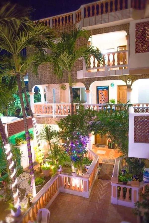 Hotel Francis Arlene Adults Only Ilha das Mulheres Exterior foto
